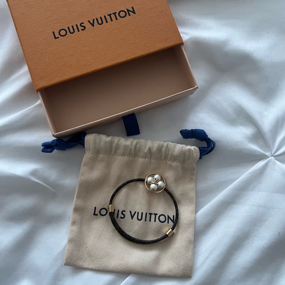 Louis Vuitton Black and Gold Bracelet - Picture 1 of 12